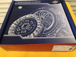 Комплект зчеплення Таврія 1.1, 1.2 (кошик-диск-вижимний) "АТ"