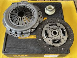 Комплект зчеплення для ВАЗ CHEVROLET 2123 (кошик-диск-вижимний) "MAPA"